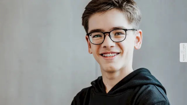 Zahnspangen für Kinder: Arten, Dauer der Behandlung, und Kosten