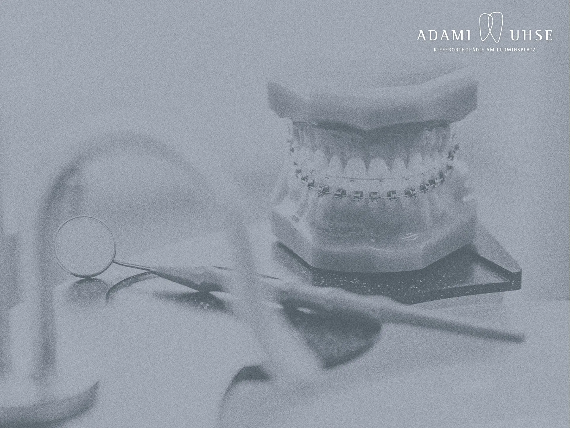 Kieferorthopäde für Erwachsene