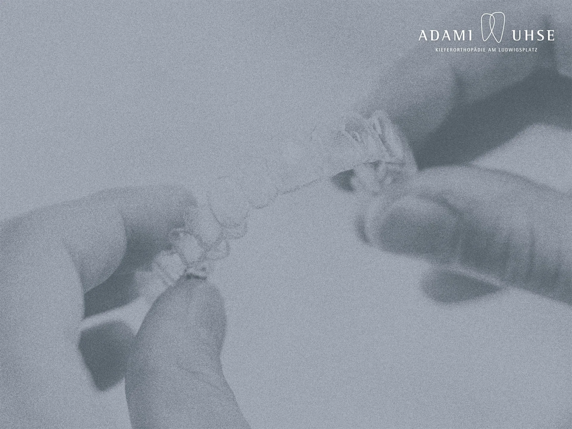 Kieferorthopäde für Erwachsene